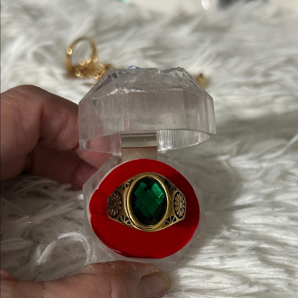 Men's Gold and Green Stone Ring